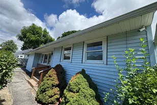 33 Princeton St, Bay Shore, NY 11706 - Photo 33