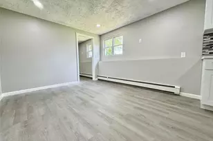 33 Princeton St, Bay Shore, NY 11706 - Photo 27