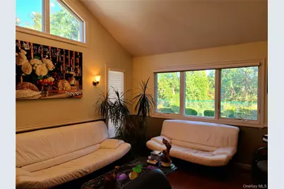 42A Kirkwood Drive, Glen Cove, NY 11542 - Photo 19