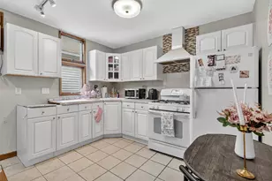 1617 Ohm Ave, Bronx, NY 10465 - Photo 9