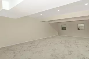 402 Johnson Ave, Bohemia, NY 11716 - Photo 17