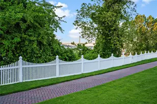 317 Endeavor Pl, College Point, NY 11356 - Photo 21