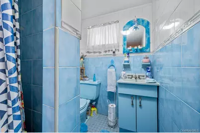 30-27 Murray Lane, Flushing, NY 11354 - Photo 13