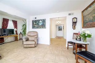 163 Mott St, Oceanside, NY 11572 - Photo 3