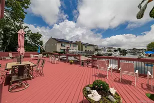 163 Mott St, Oceanside, NY 11572 - Photo 35