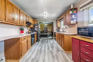 3 Lilly Ct, Moriches, NY 11955 - Photo 9