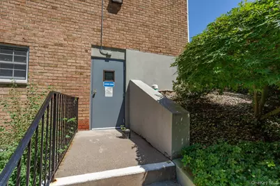 1840 Crompond Road #7B8, Peekskill, NY 10566 - Photo 17