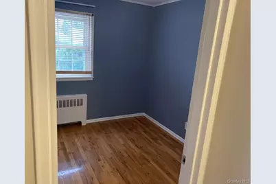 3 Wensley Road, Plainview, NY 11803 - Photo 9