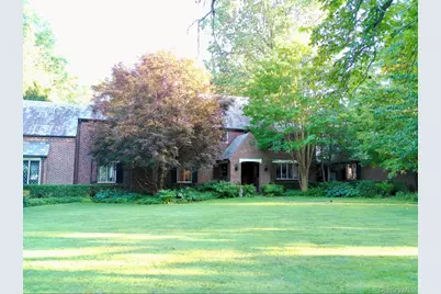 118 Highland Road, Glen Cove, NY 11542 - Photo 1