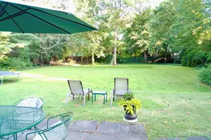 118 Highland Rd, Glen Cove, NY 11542 - Photo 17