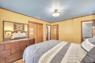 9 Waverly Pl, Valley Stream, NY 11580 - Photo 11