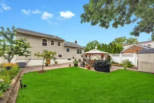 9 Waverly Pl, Valley Stream, NY 11580 - Photo 23