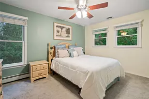 15 Victoria Ct, Oakdale, NY 11769 - Photo 27