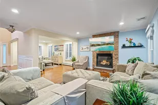 15 Victoria Ct, Oakdale, NY 11769 - Photo 13