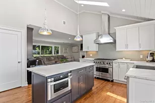 88 Dyke Rd, Setauket, NY 11733 - Photo 25