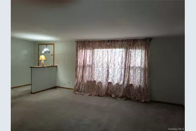 3 Saint Anne Drive, New Windsor, NY 12553 - Photo 3