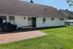 42 Bulaire Rd, East Rockaway, NY 11518 - Photo 23