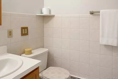 107-04 Guy R Brewer Boulevard #7A, Jamaica, NY 11433 - Photo 5