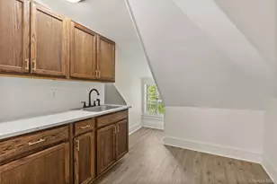 80 Ocean Ave, Bay Shore, NY 11706 - Photo 25