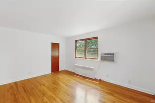 60-63 84th St, Middle Village, NY 11379 - Photo 17