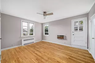 261 Beach 141st St, Rockaway Park, NY 11694 - Photo 17