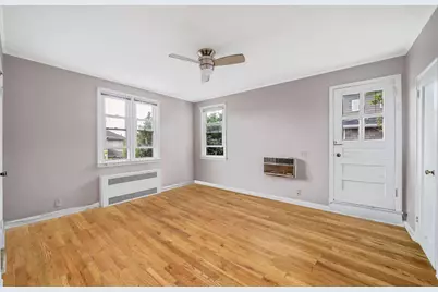 261 Beach 141st Street, Rockaway Park, NY 11694 - Photo 15