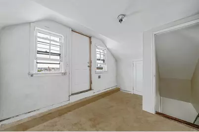 261 Beach 141st Street, Rockaway Park, NY 11694 - Photo 29