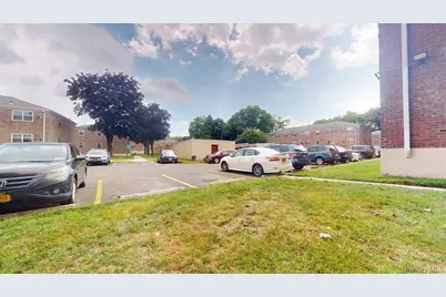 150-28 Jewel Avenue #1, Flushing, NY 11367 - Photo 27