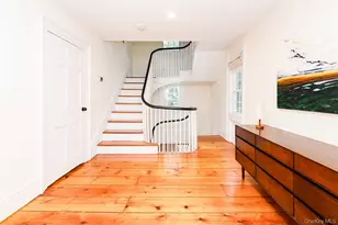 592 Landing Ave, Smithtown, NY 11787 - Photo 31