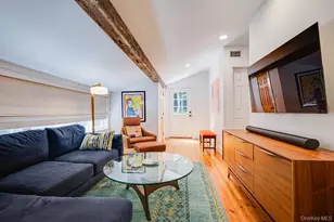 592 Landing Ave, Smithtown, NY 11787 - Photo 19