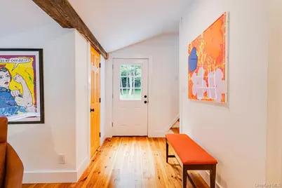 592 Landing Avenue, Smithtown, NY 11787 - Photo 21