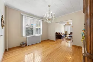 69-31 59th Rd, Maspeth, NY 11378 - Photo 15