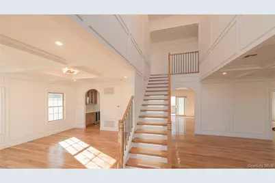 102 Cotton Lane, Levittown, NY 11756 - Photo 3