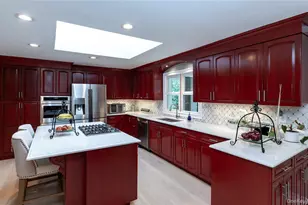 369 Phillips Hill Rd, New City, NY 10956 - Photo 11