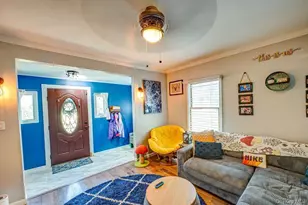 26 Lakeland Ave, Patchogue, NY 11772 - Photo 3