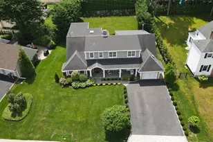 12 Overhill Ln, Roslyn, NY 11576 - Photo 5