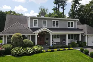 12 Overhill Ln, Roslyn, NY 11576 - Photo 3