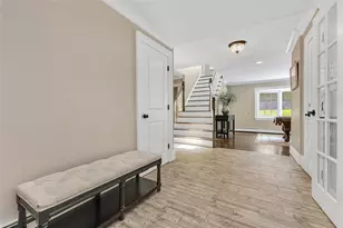 12 Overhill Ln, Roslyn, NY 11576 - Photo 9