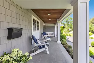 12 Overhill Ln, Roslyn, NY 11576 - Photo 7