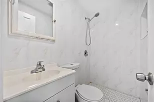 140-24 Quince Ave, Flushing, NY 11355 - Photo 13