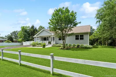 12 Hampton Bays Drive, Hampton Bays, NY 11946 - Photo 3