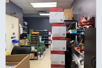 188-206 Hempstead Turnpike #206, West Hempstead, NY 11552 - Photo 9