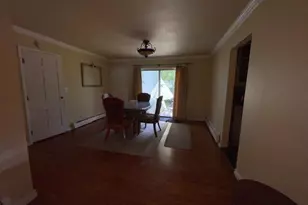 468 N Greene Ave, Lindenhurst, NY 11757 - Photo 5