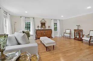 2 Gail Terrace, Glen Cove, NY 11542 - Photo 15