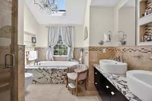 2 Gail Terrace, Glen Cove, NY 11542 - Photo 21