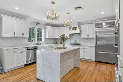 2 Gail Terrace, Glen Cove, NY 11542 - Photo 11