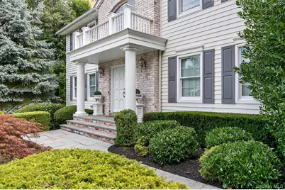 2 Gail Terrace, Glen Cove, NY 11542 - Photo 3