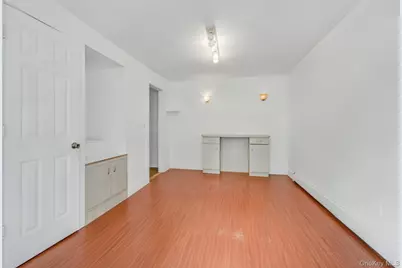 11 Rhoda Avenue, Smithtown, NY 11787 - Photo 17