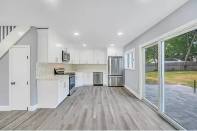 9 Wakefield Avenue, Coram, NY 11727 - Photo 25