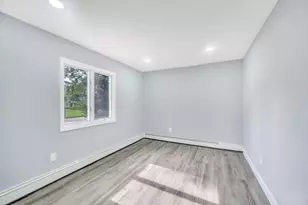 9 Wakefield Ave, Coram, NY 11727 - Photo 29